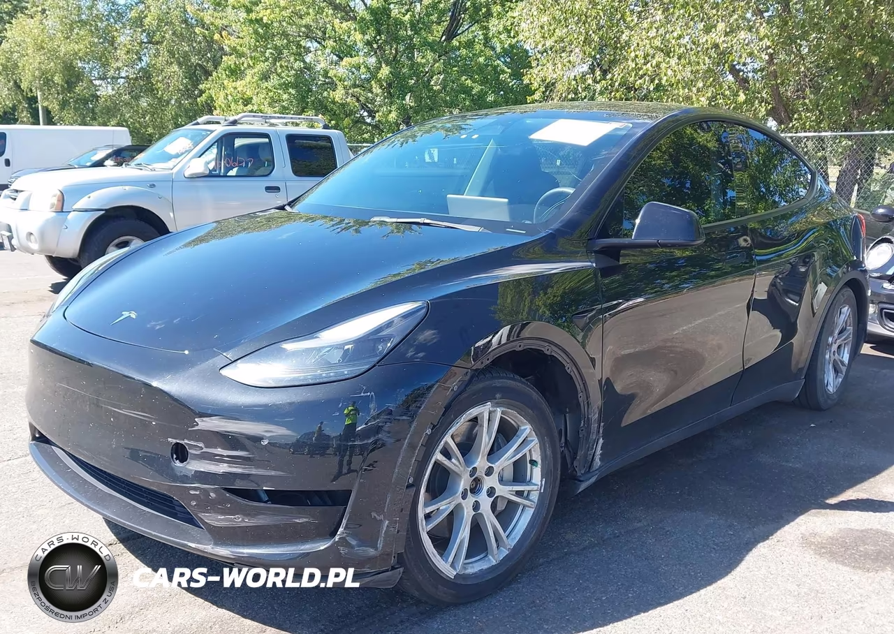 2023 Tesla Model Y Awd-Long Range Dual Motor All-Wheel Drive VIN:7SAYGAEEXPF770696 - 2