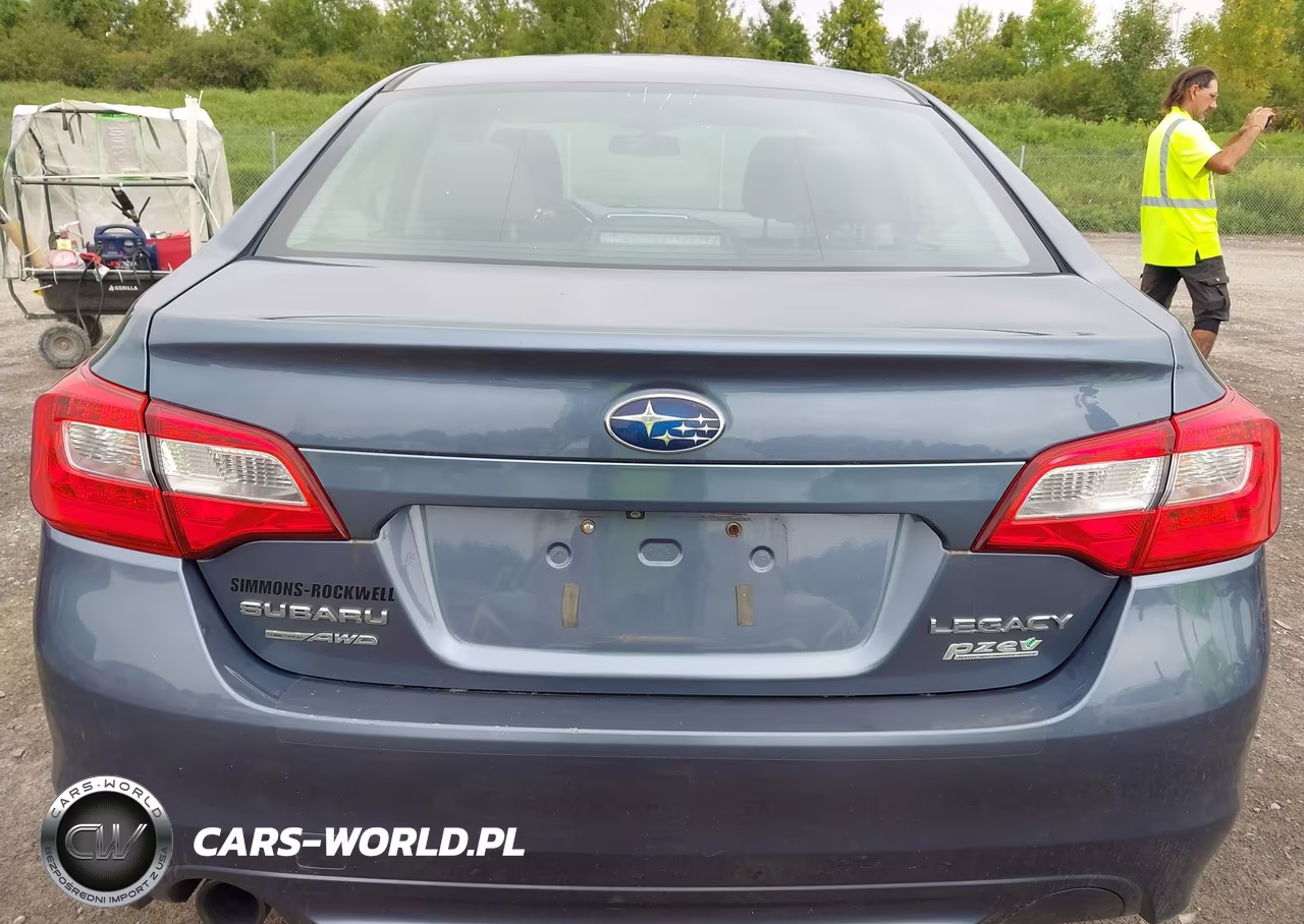 2015 Subaru Legacy 2.5I VIN:4S3BNAA6XF3003434 - 17