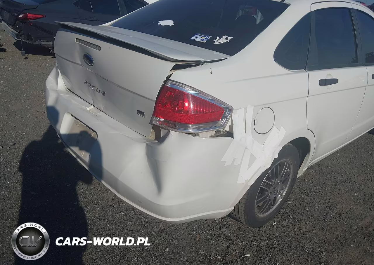 2010 Ford Focus Se VIN:1FAHP3FN1AW182007 - 12