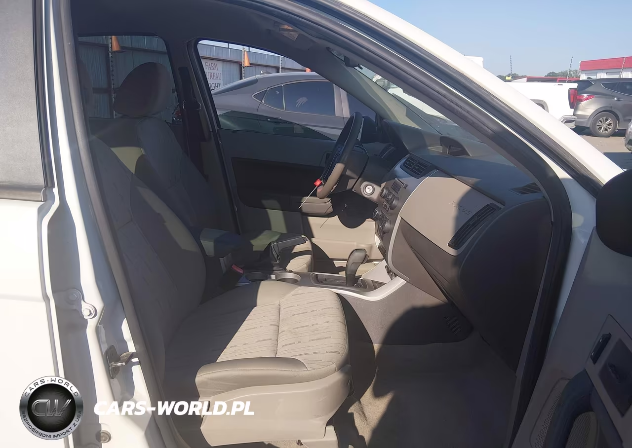 2010 Ford Focus Se VIN:1FAHP3FN1AW182007 - 5