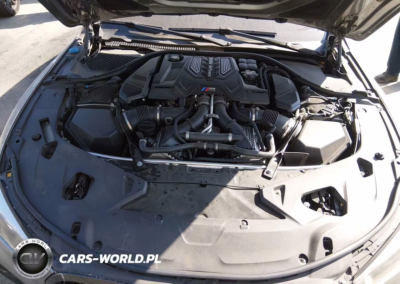 2021 BMW M8 Gran Coupe VIN:WBSGV0C06MCF28122 - 10