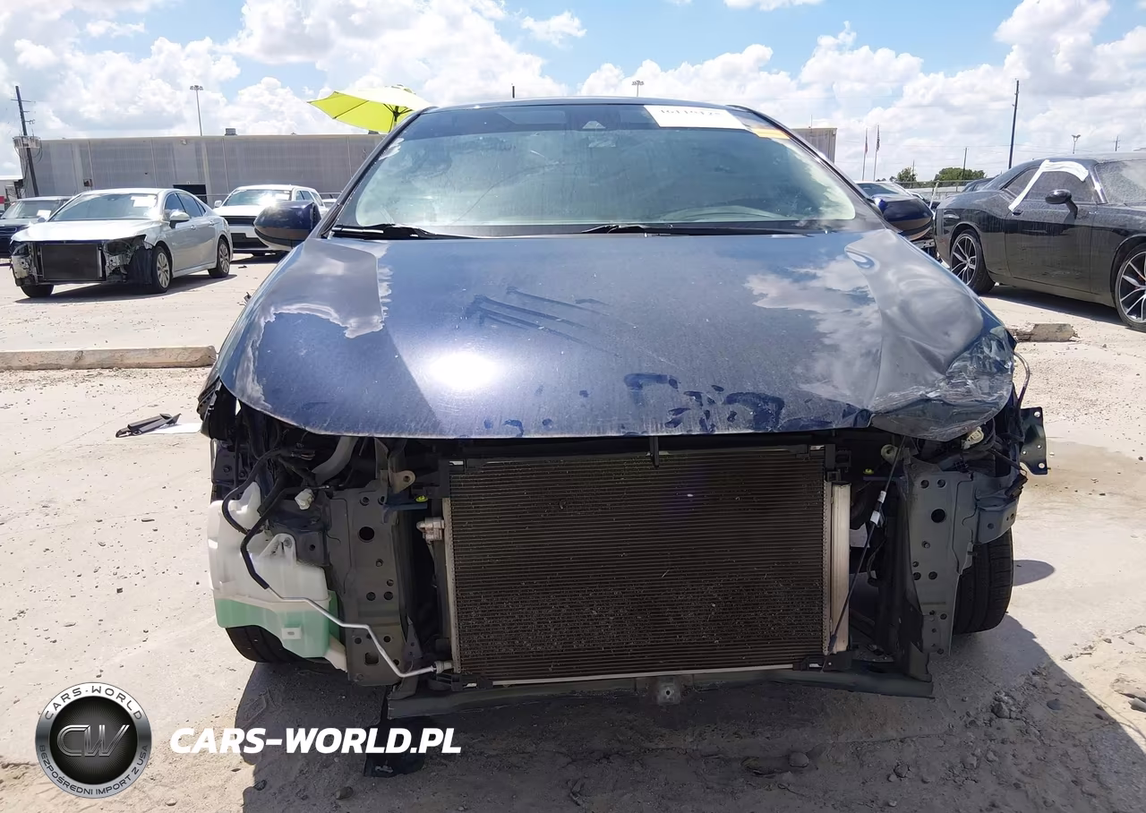 2022 Toyota Corolla Le VIN:5YFEPMAE0NP337042 - 13