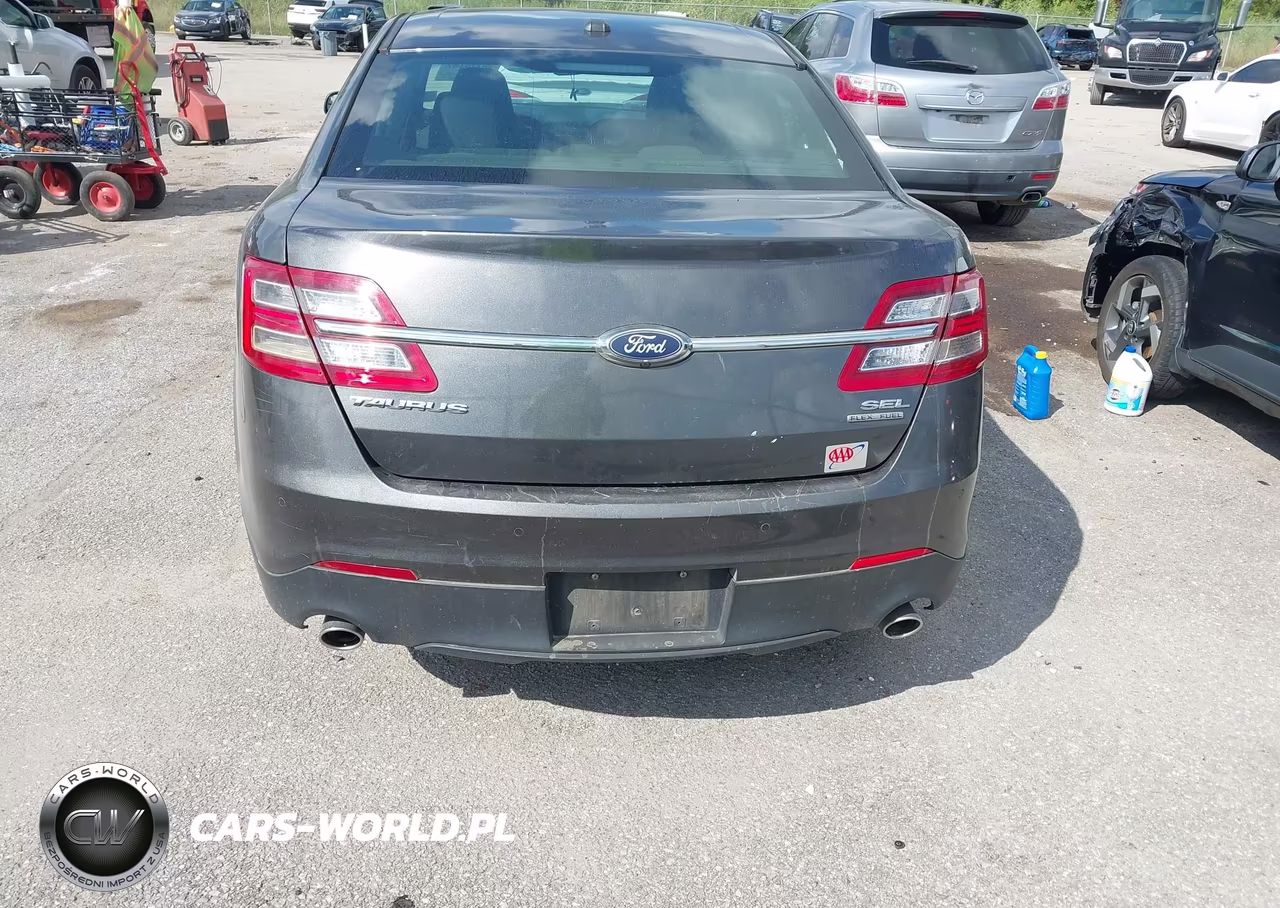2018 Ford Taurus Sel VIN:1FAHP2E80JG131145 - 16