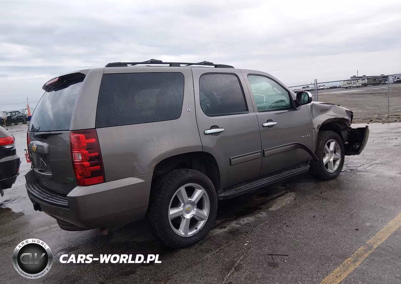 2012 Chevrolet Tahoe Lt VIN:1GNSKBE09CR185745 - 4