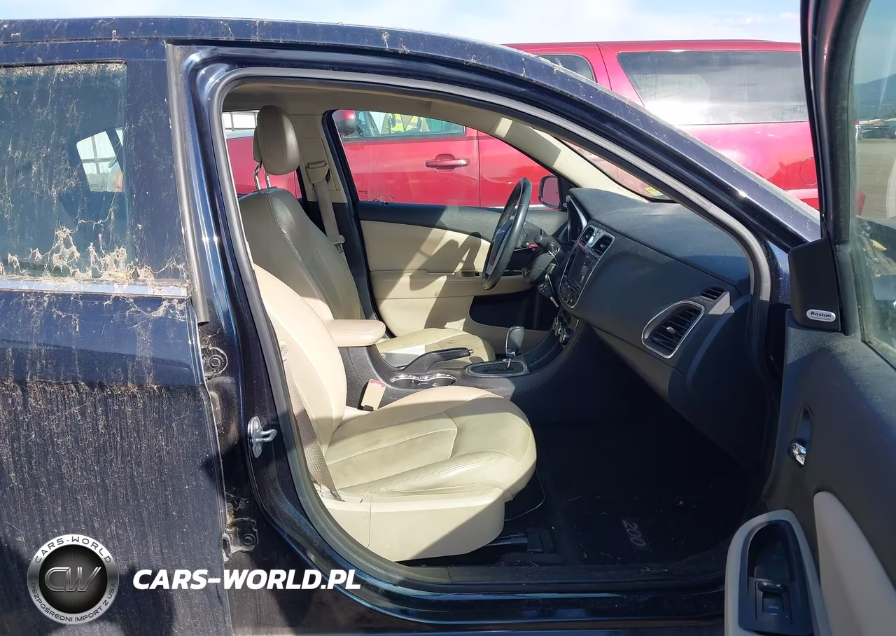 2012 Chrysler 200 Limited VIN:1C3CCBCG1CN233938 - 5