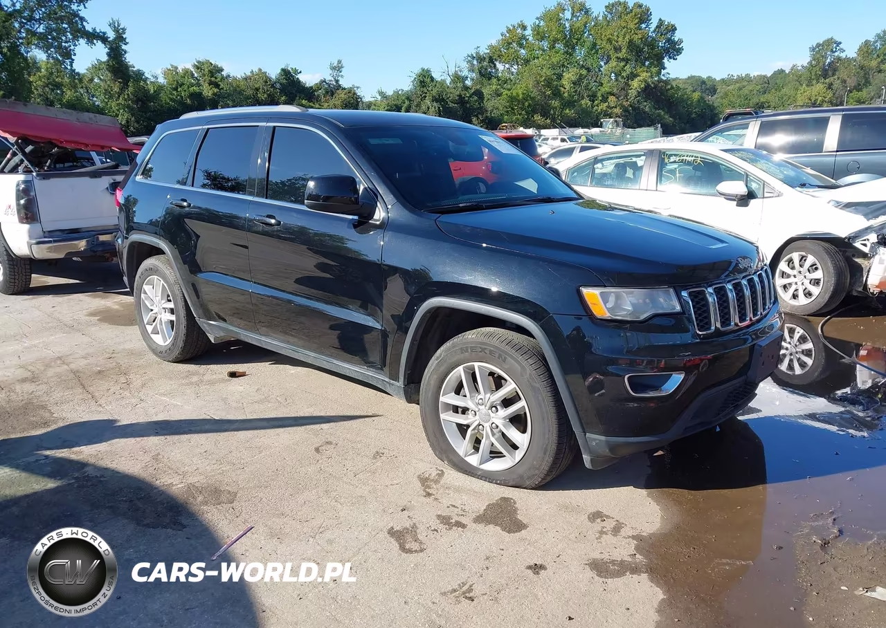 2017 Jeep Grand Cherokee Laredo 4X2
