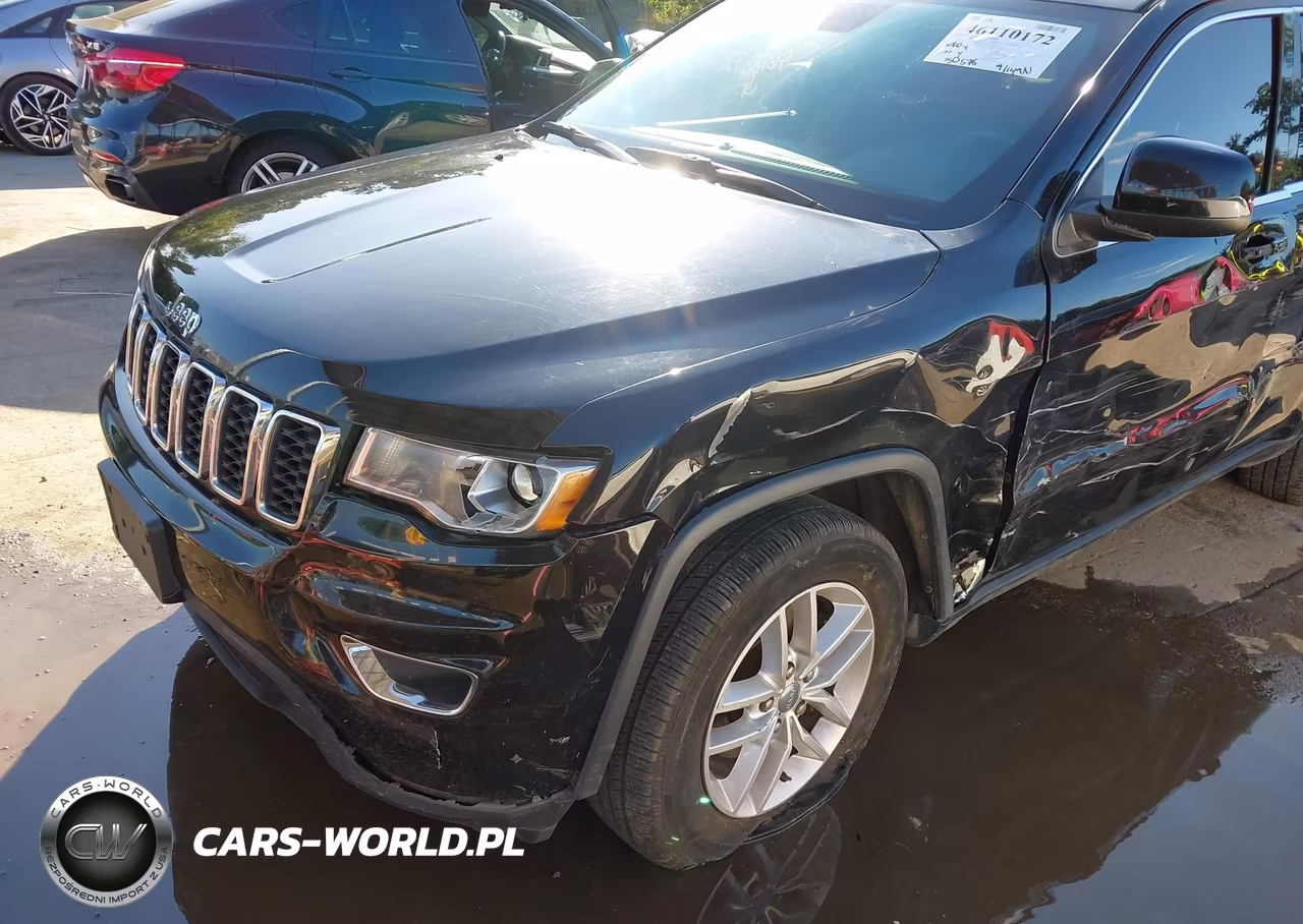 2017 Jeep Grand Cherokee Laredo 4X2 VIN:1C4RJEAG3HC717483 - 6