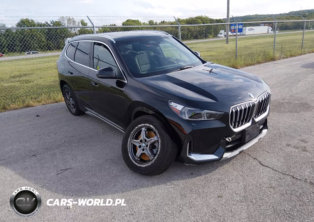 2025 BMW X1 xDrive28I – zdjęcie 1 z 16