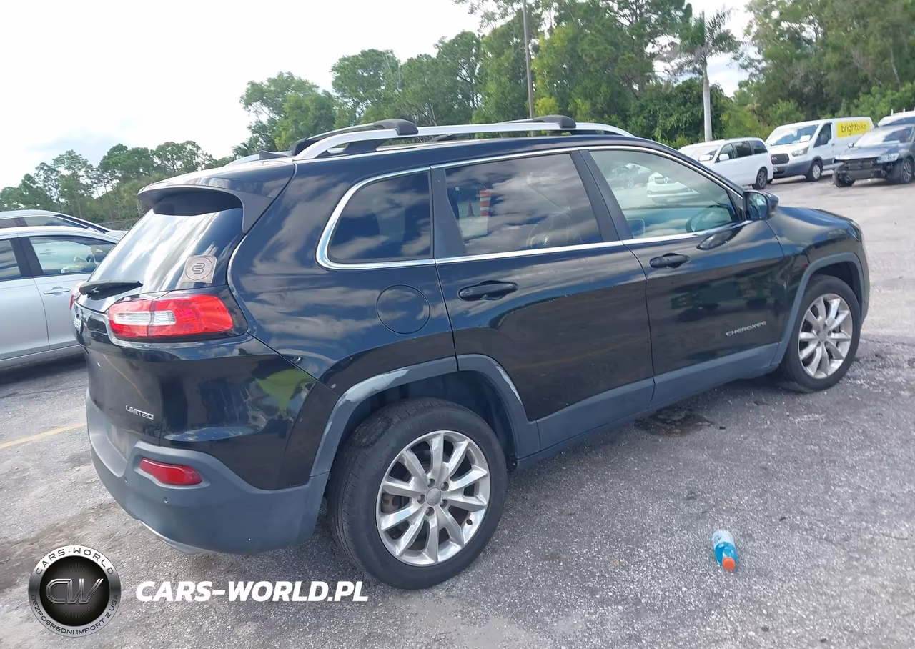 2016 Jeep Cherokee Limited VIN:1C4PJLDSXGW373935 - 4
