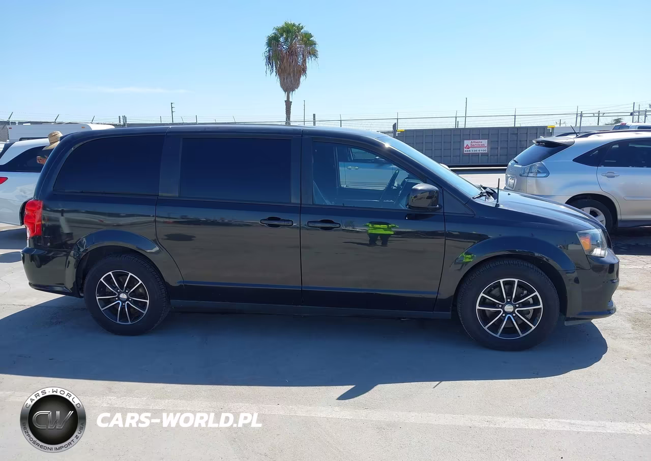 2019 Dodge Grand Caravan Gt VIN:2C4RDGEG4KR645964 - 13