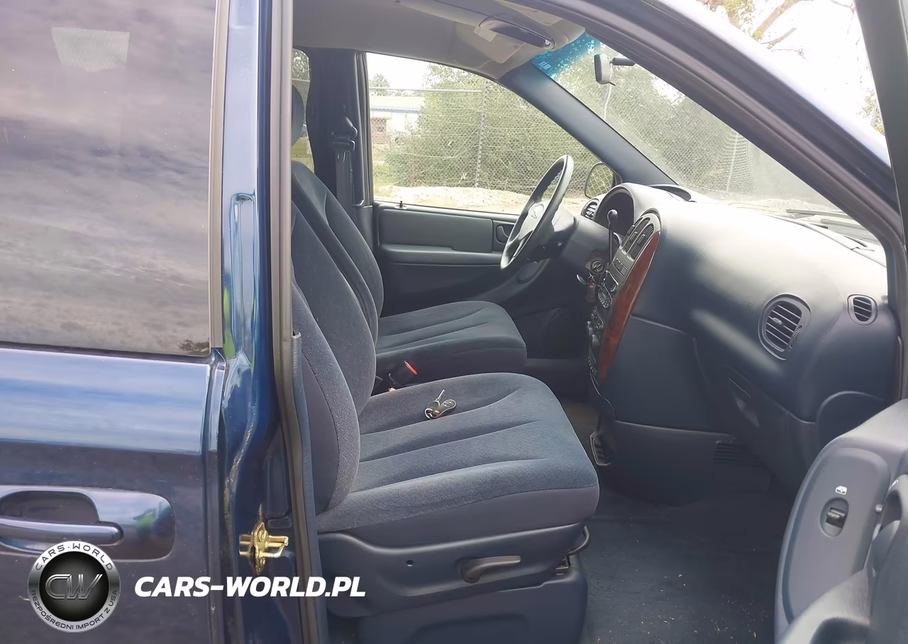 2002 Chrysler Town & Country Lx VIN:2C4GP44302R792357 - 5