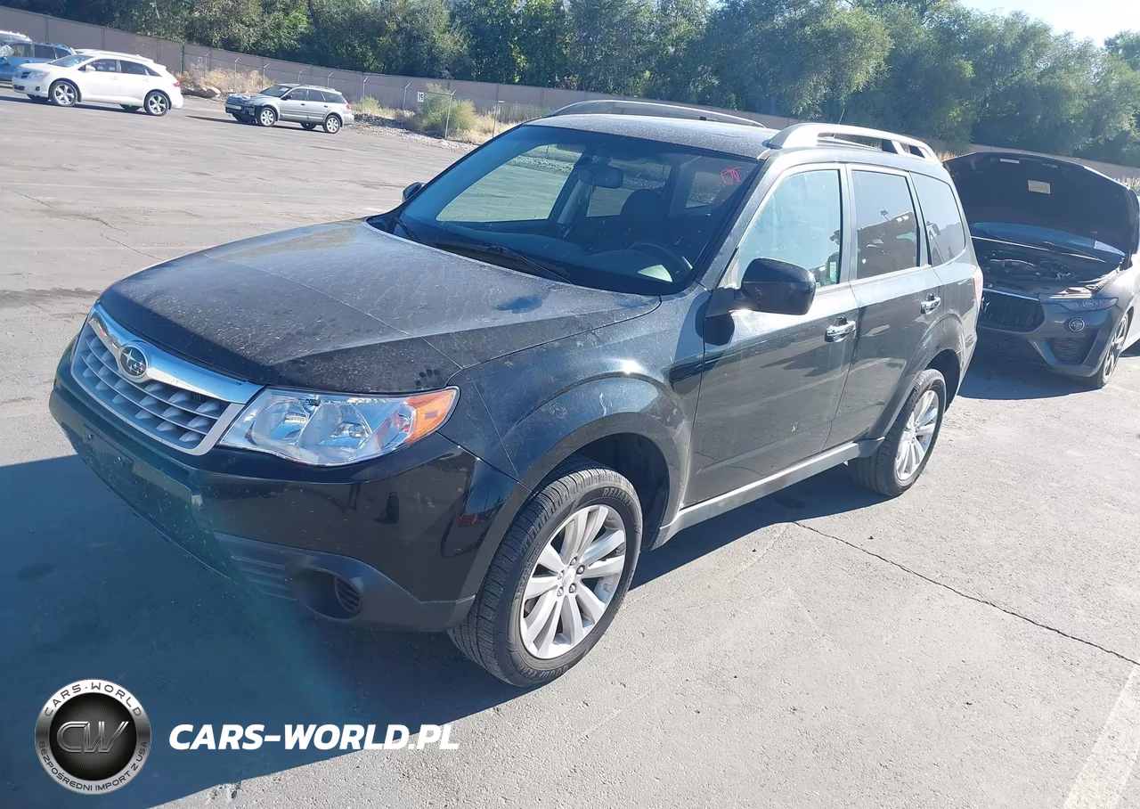 2011 Subaru Forester 2.5X Premium VIN:JF2SHADC9BH743922 - 2