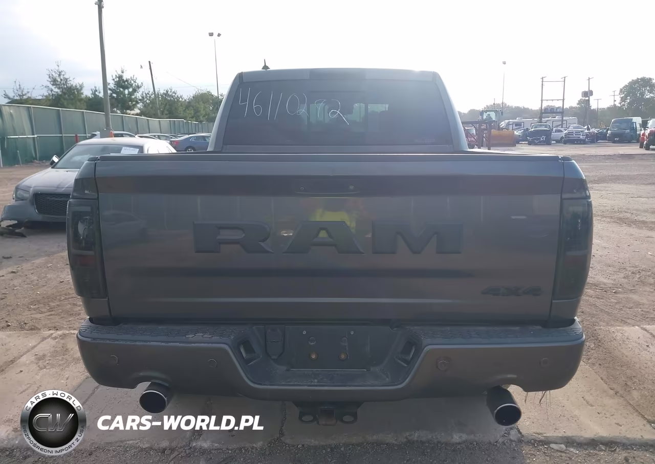 2018 Ram 1500 Night 4X4 5'7 Box VIN:1C6RR7MT4JS196452 - 16