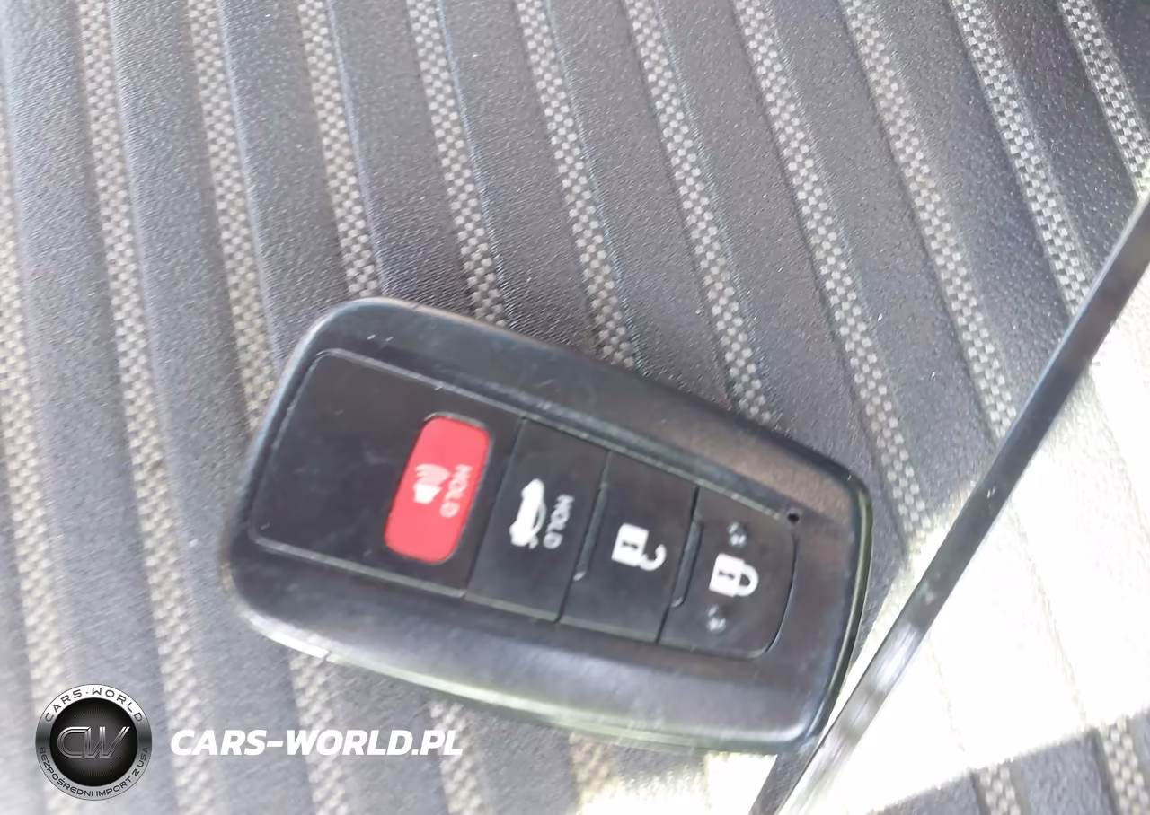 2018 Toyota Camry Se VIN:4T1B11HK9JU646354 - 11
