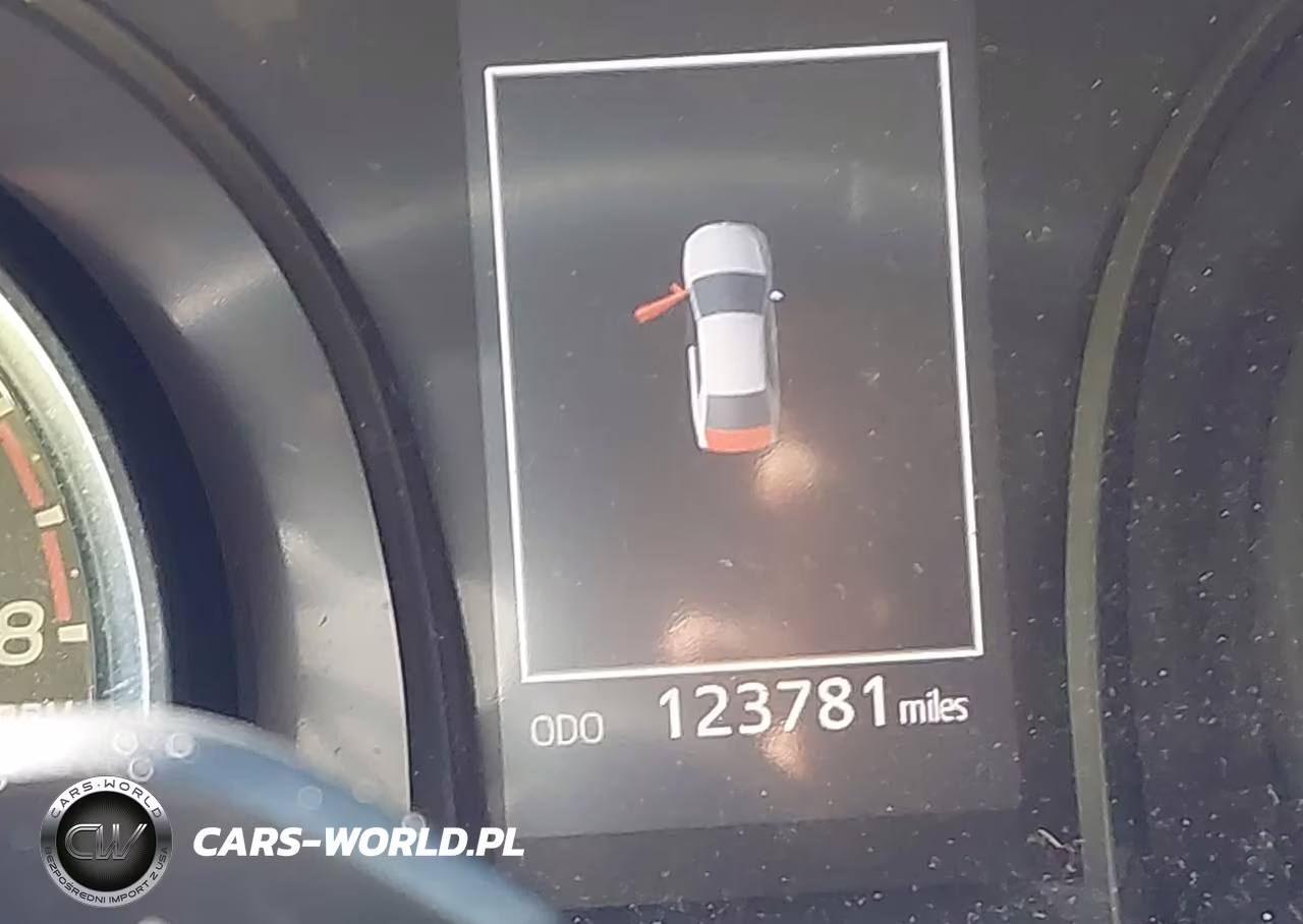 2018 Toyota Camry Se VIN:4T1B11HK9JU646354 - 7