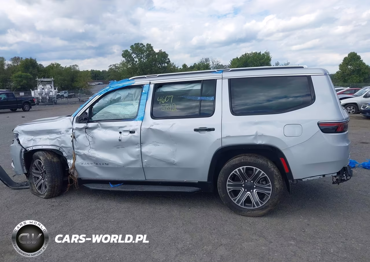2022 Jeep Wagoneer Series Iii 4X4 VIN:1C4SJVDT2NS109823 - 14