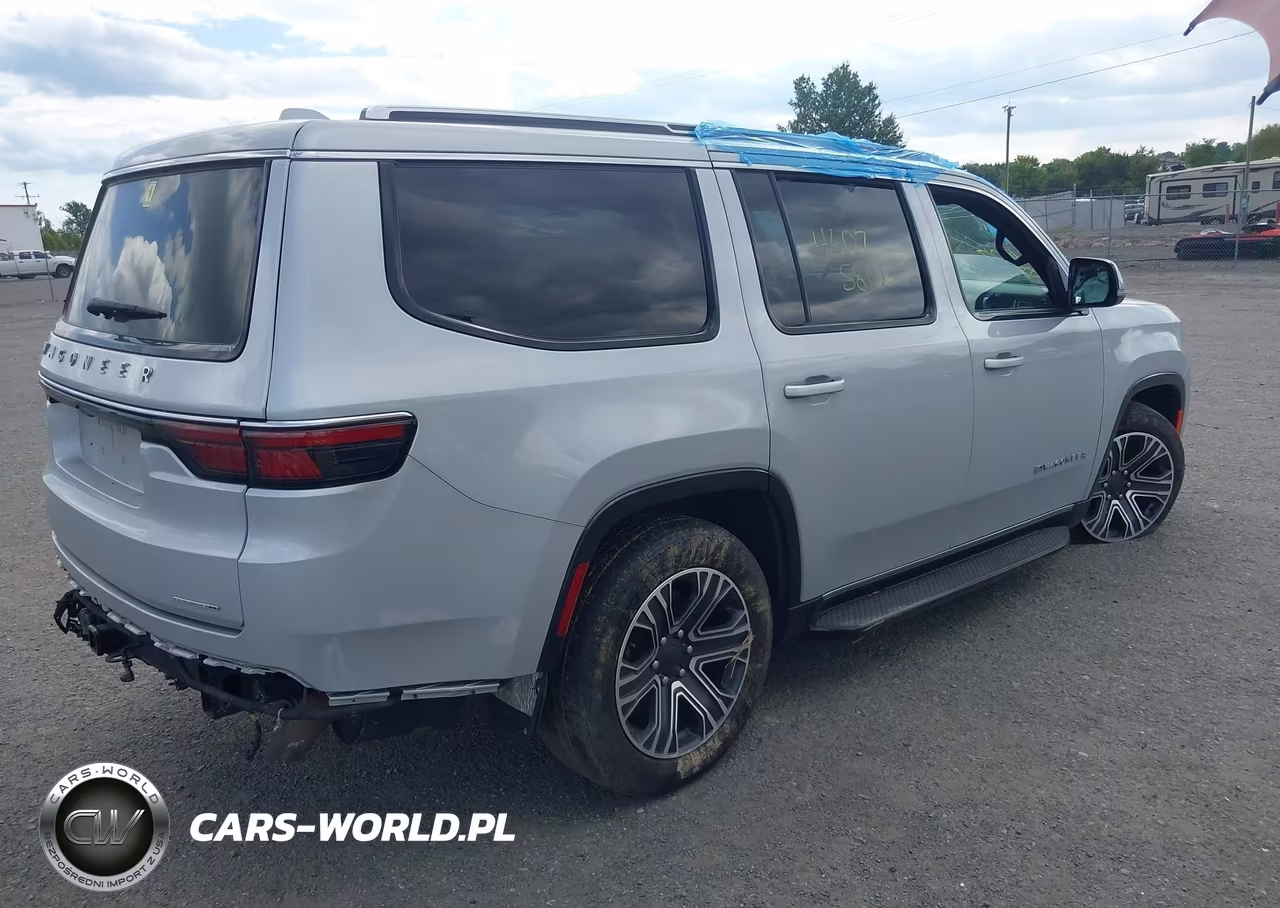 2022 Jeep Wagoneer Series Iii 4X4 VIN:1C4SJVDT2NS109823 - 4
