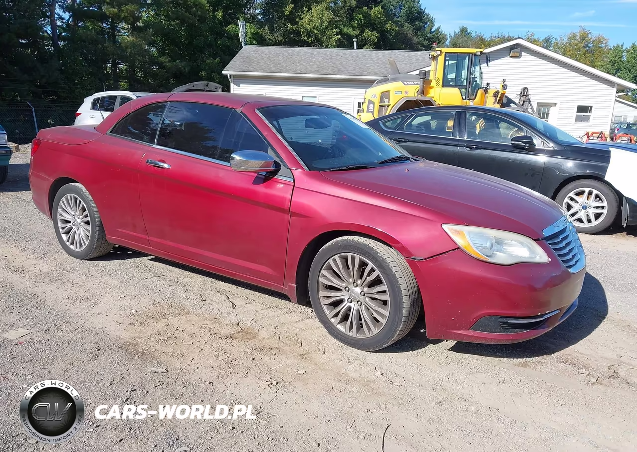 2013 Chrysler 200 Limited