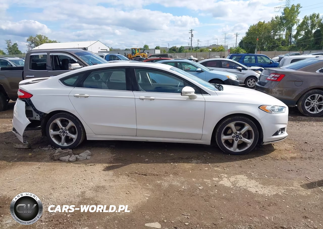 2015 Ford Fusion Se VIN:1FA6P0H70F5120440 - 13