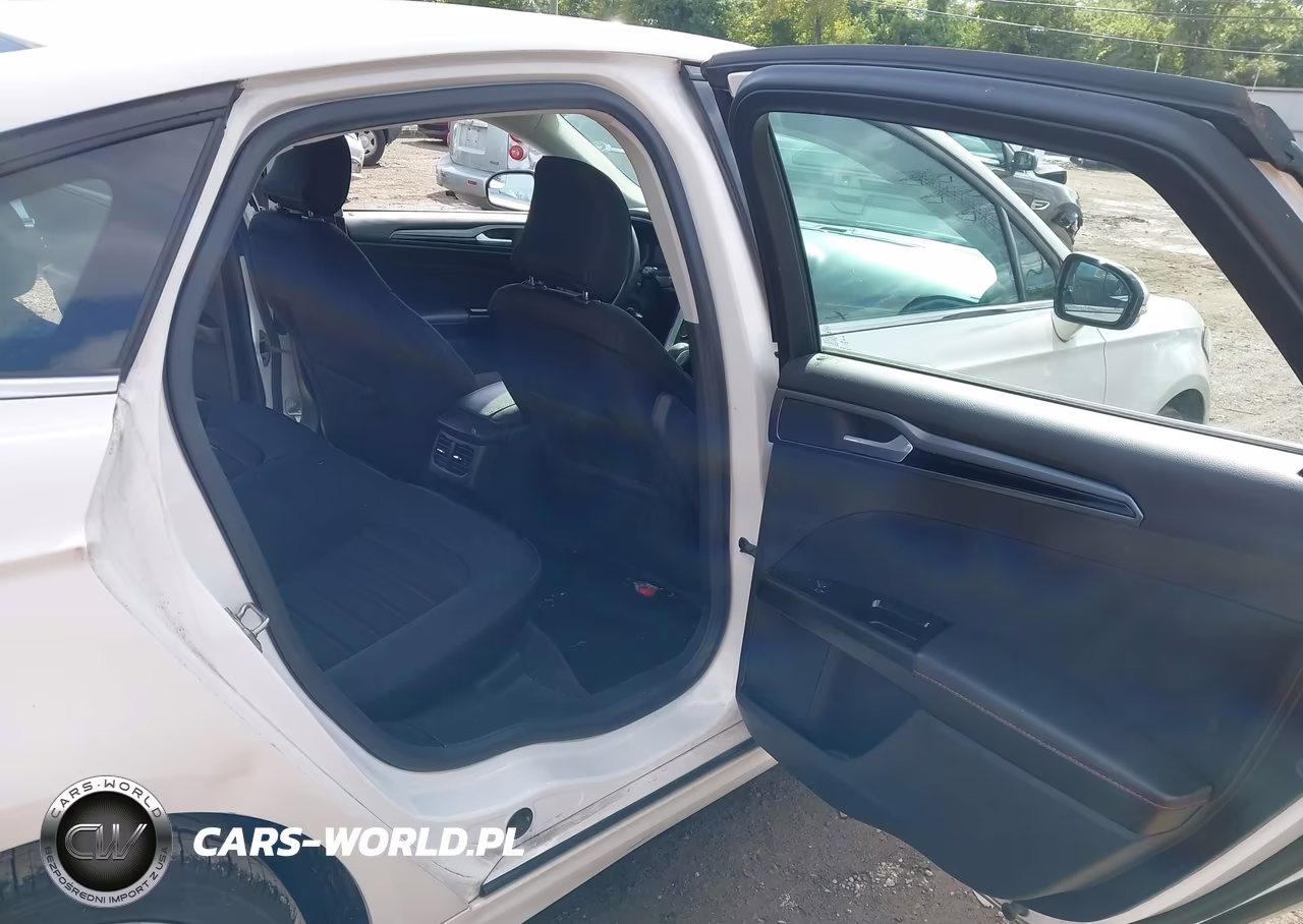 2015 Ford Fusion Se VIN:1FA6P0H70F5120440 - 8