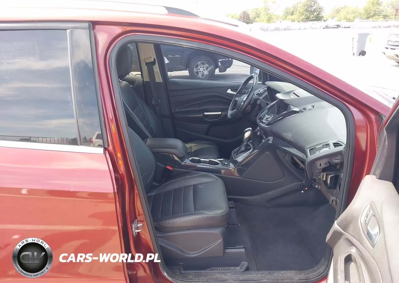 2014 Ford Escape Titanium VIN:1FMCU9J95EUB78940 - 5