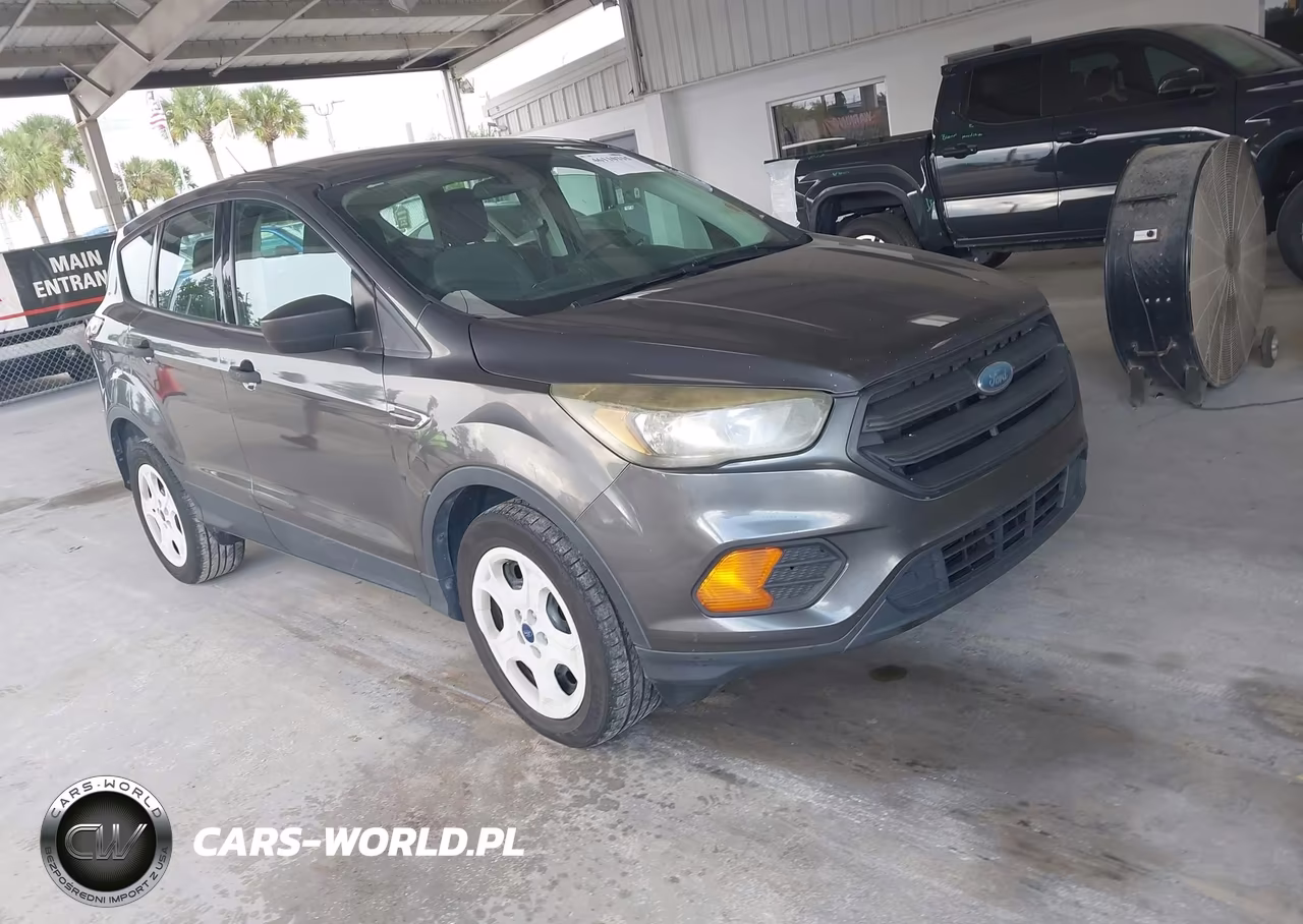 2018 Ford Escape S – zdjęcie 1 z 11