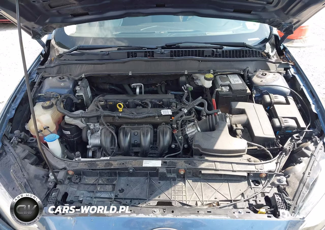 2019 Ford Fusion S VIN:3FA6P0G77KR128897 - 10