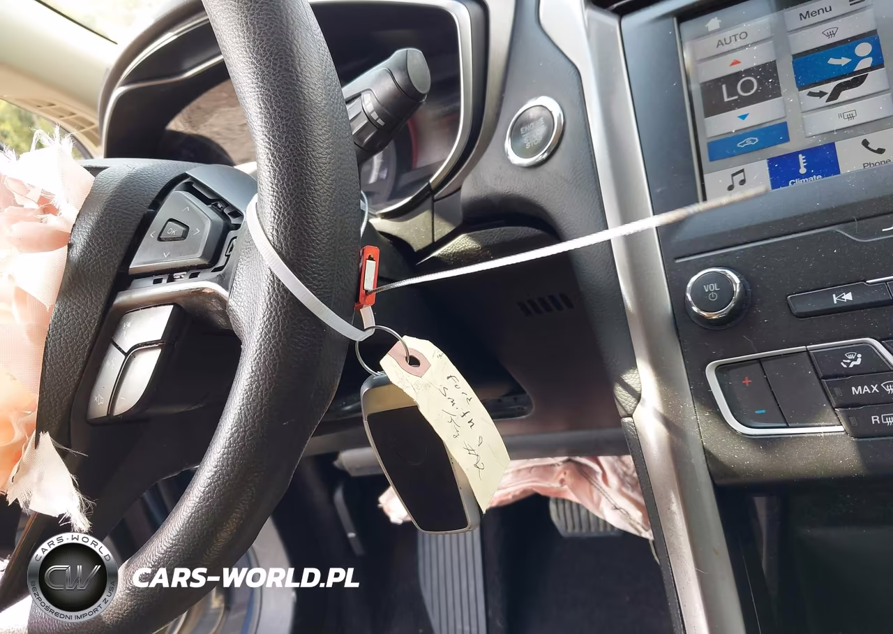2019 Ford Fusion S VIN:3FA6P0G77KR128897 - 11