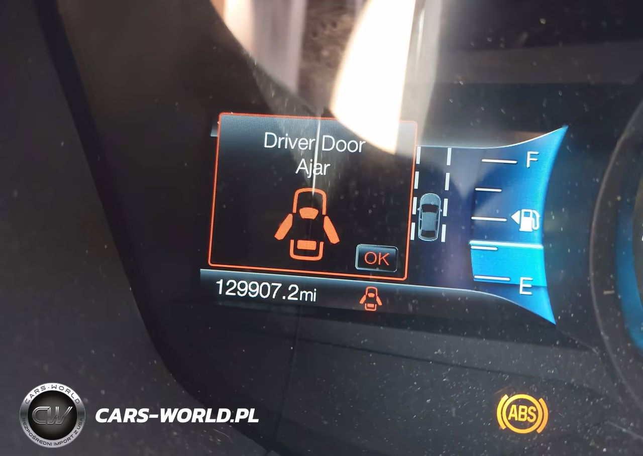2019 Ford Fusion S VIN:3FA6P0G77KR128897 - 15