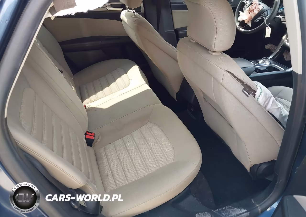 2019 Ford Fusion S VIN:3FA6P0G77KR128897 - 8