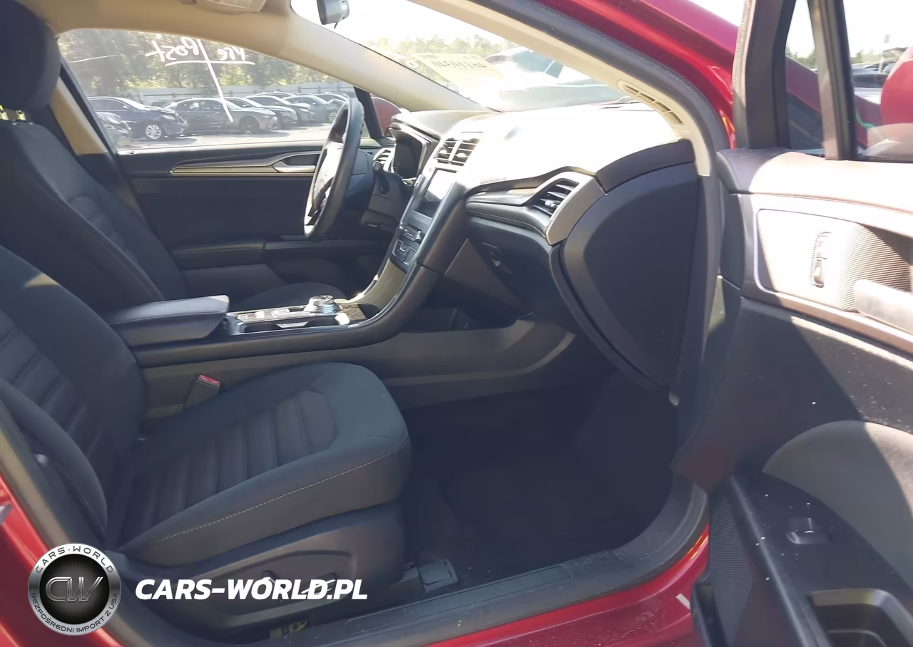 2017 Ford Fusion Se VIN:3FA6P0H74HR198414 - 5