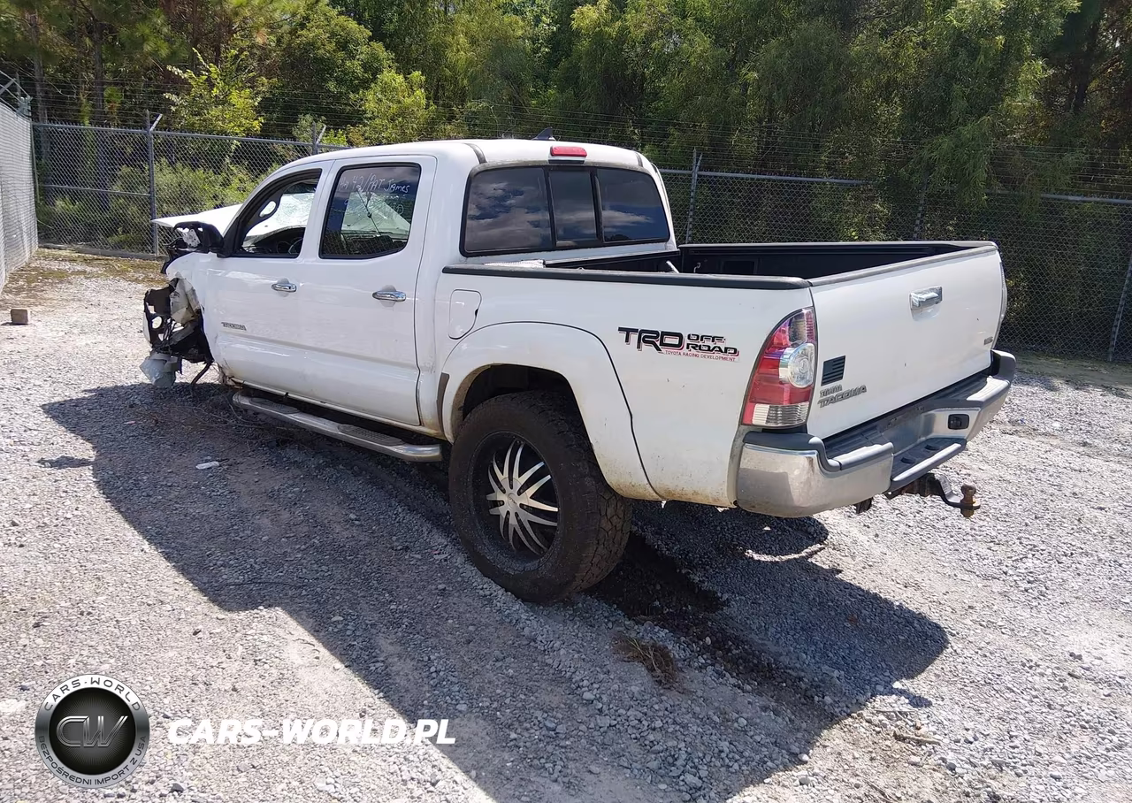 2012 Toyota Tacoma Base V6 VIN:5TFLU4EN6CX047218 - 3