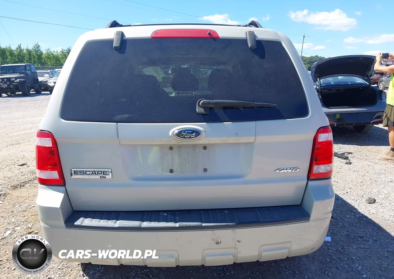 2008 Ford Escape Xlt VIN:1FMCU93188KC92891 - 16