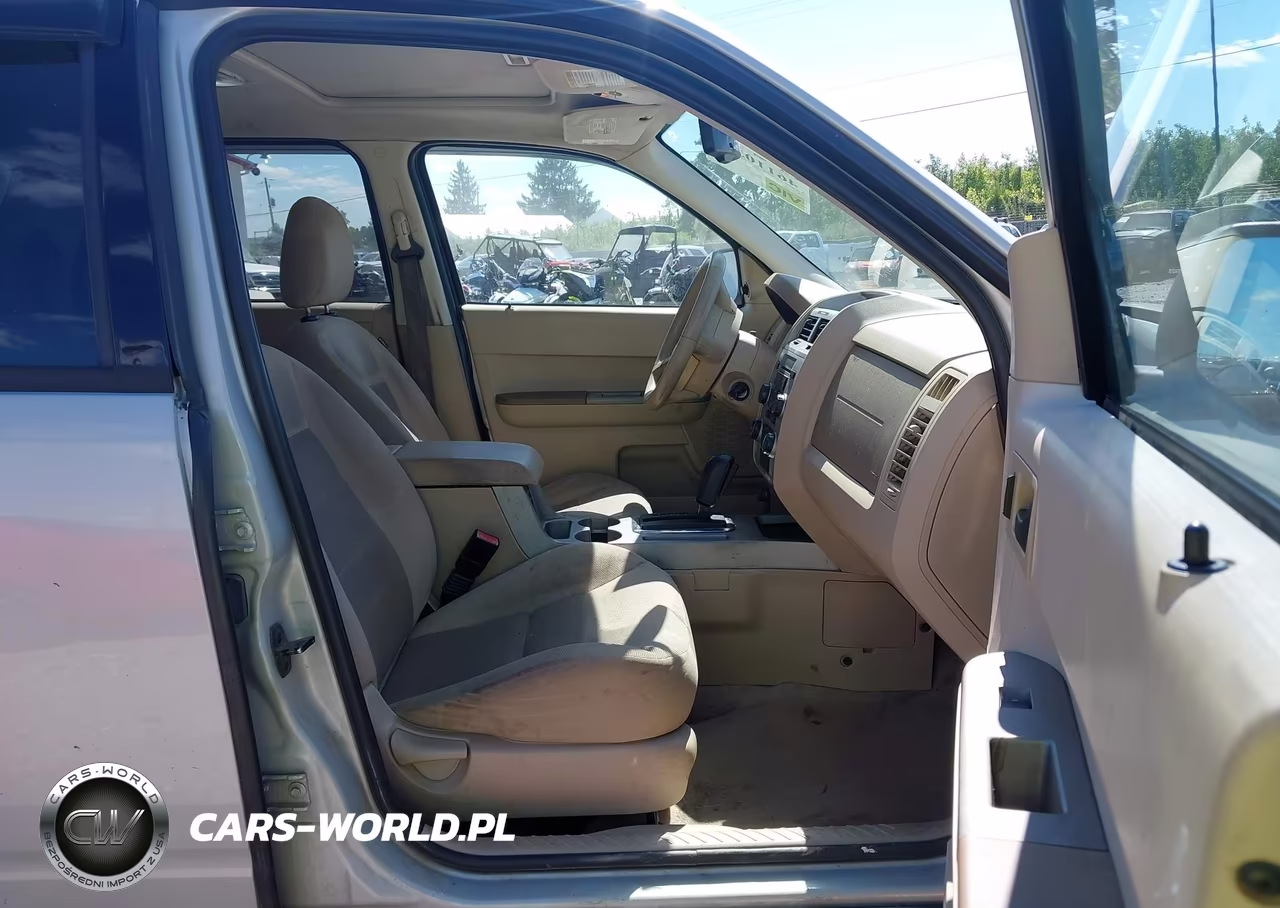 2008 Ford Escape Xlt VIN:1FMCU93188KC92891 - 5