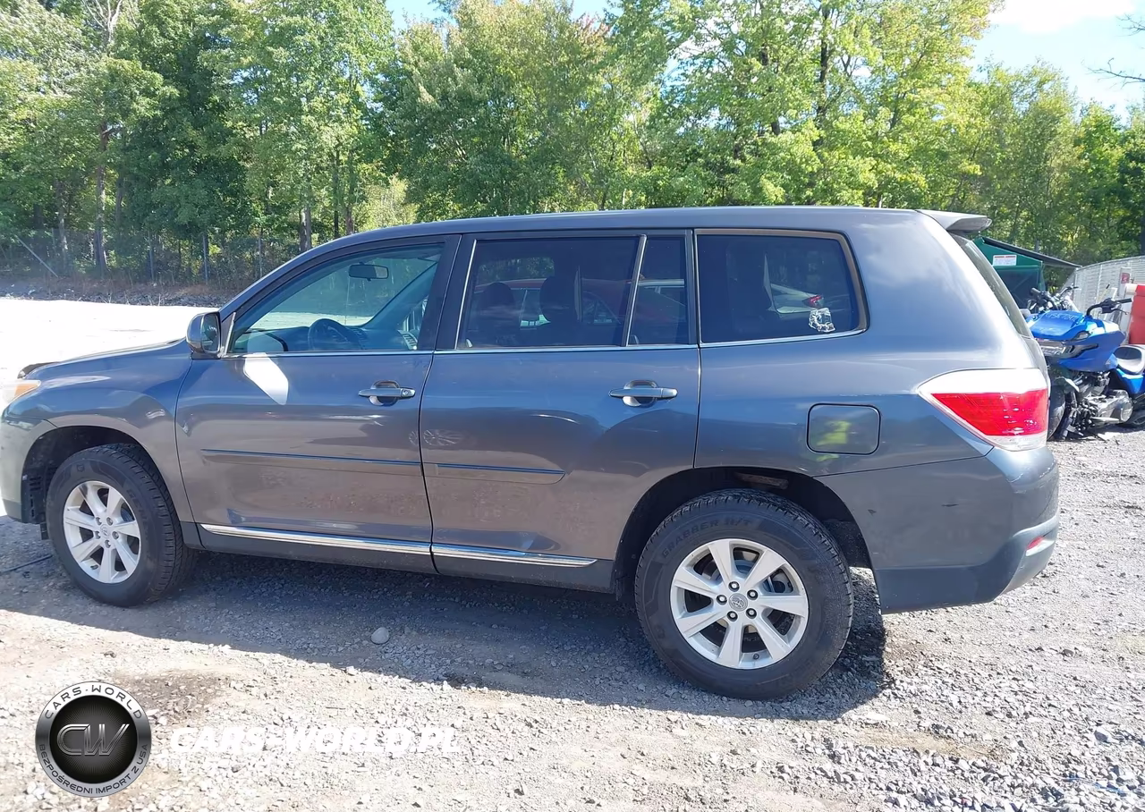 2012 Toyota Highlander Base V6 VIN:5TDBK3EH2CS118880 - 14