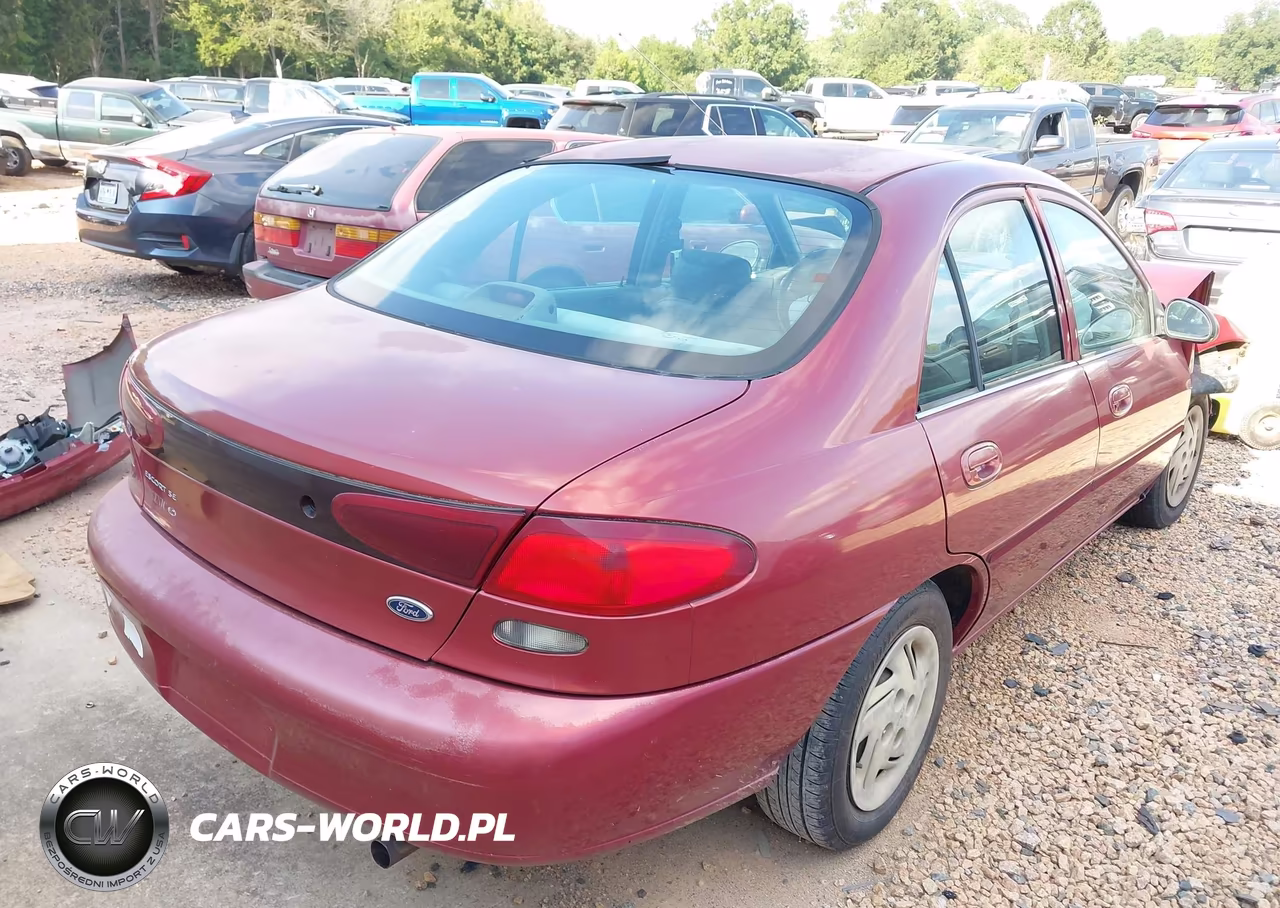1998 Ford Escort Se VIN:1FAFP13P7WW270827 - 4