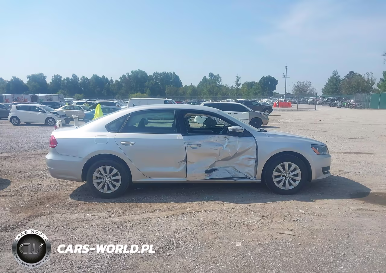 2013 Volkswagen Passat 2.5L S VIN:1VWAP7A33DC086200 - 13