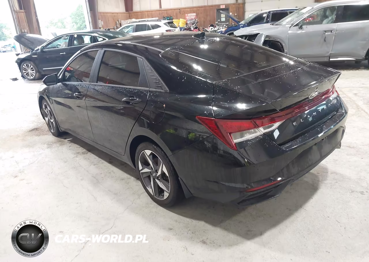 2023 Hyundai Elantra Sel VIN:5NPLS4AG2PH097595 - 3