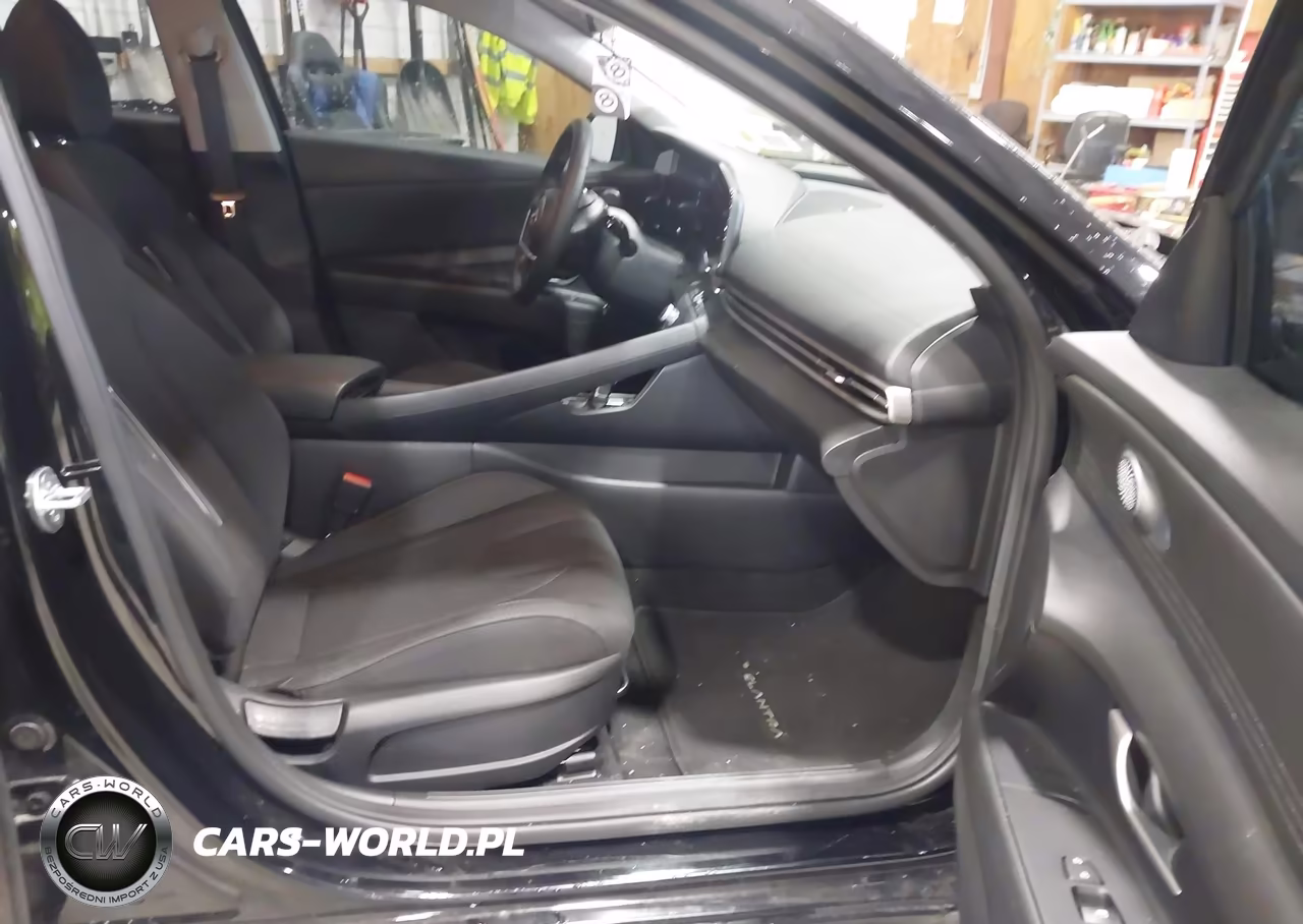 2023 Hyundai Elantra Sel VIN:5NPLS4AG2PH097595 - 5