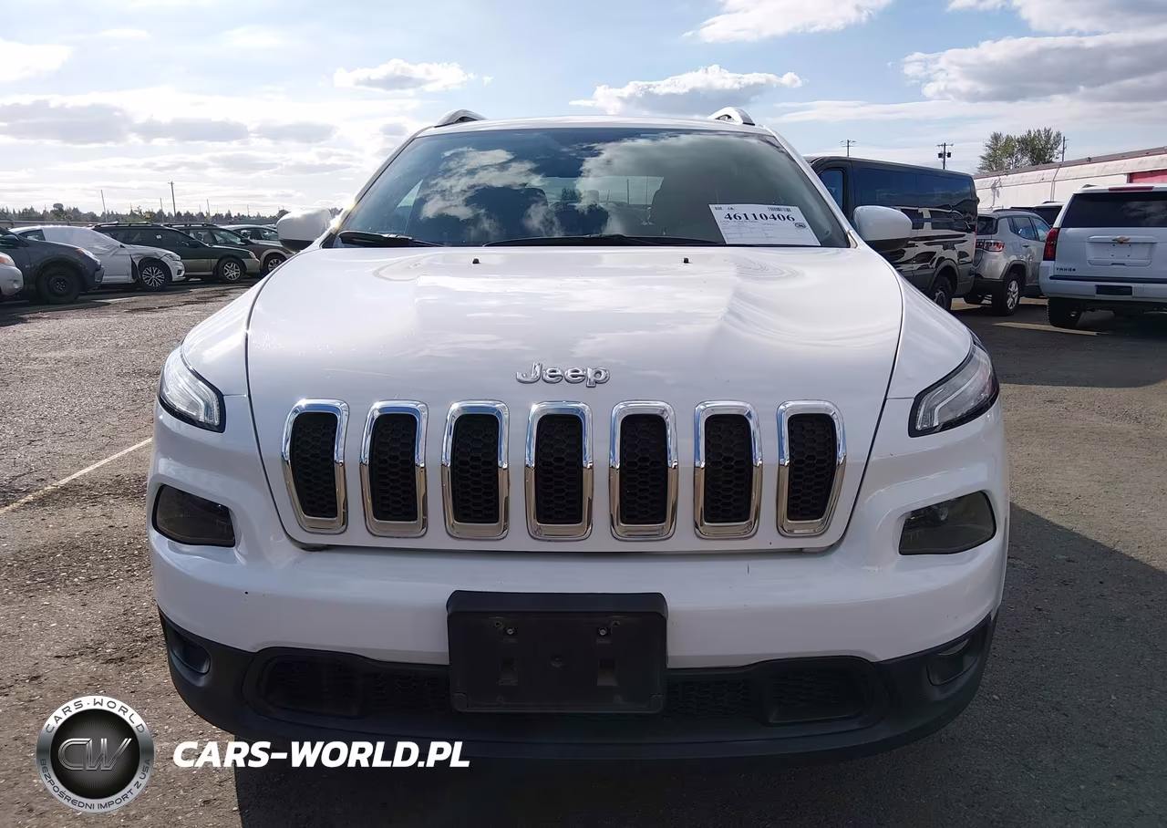 2018 Jeep Cherokee Latitude 4X4 VIN:1C4PJMCB9JD528582 - 12