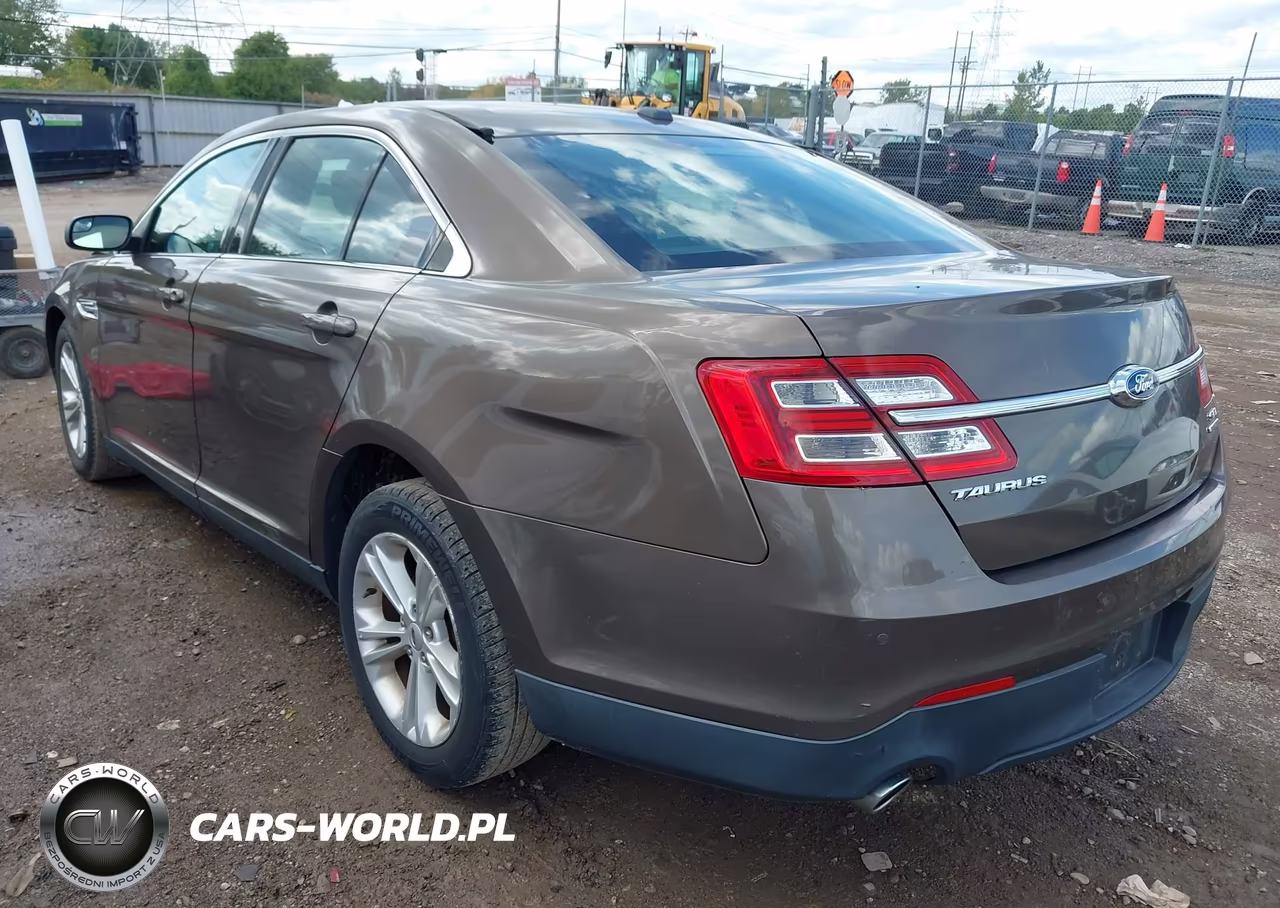 2015 Ford Taurus Sel VIN:1FAHP2E81FG108514 - 3
