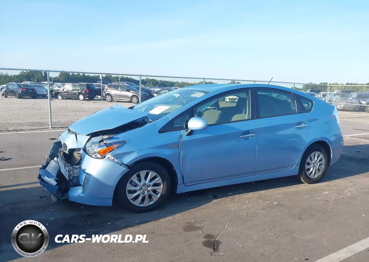 2014 Toyota Prius Plug-In VIN:JTDKN3DP2E3050231 - 14