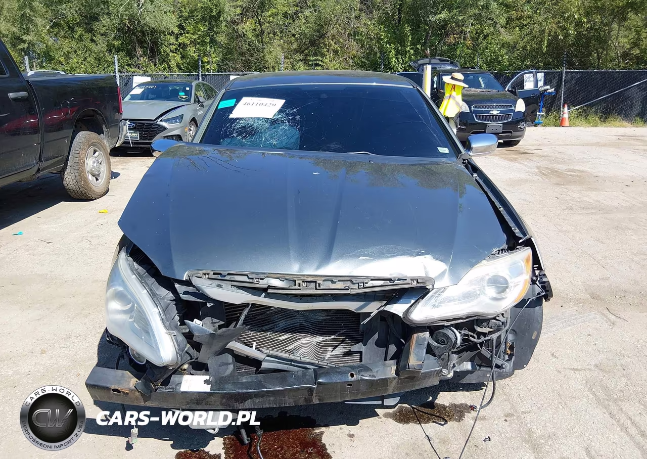 2013 Chrysler 200 Limited VIN:1C3CCBCG2DN607698 - 13