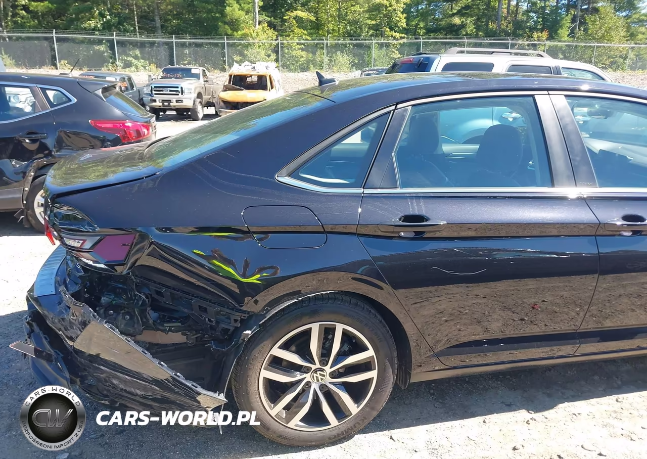 2025 Volkswagen Jetta 1.5T Se VIN:3VW7X7BU4SM038248 - 18