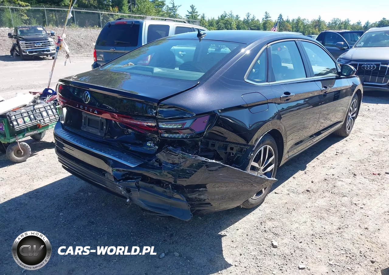 2025 Volkswagen Jetta 1.5T Se VIN:3VW7X7BU4SM038248 - 4