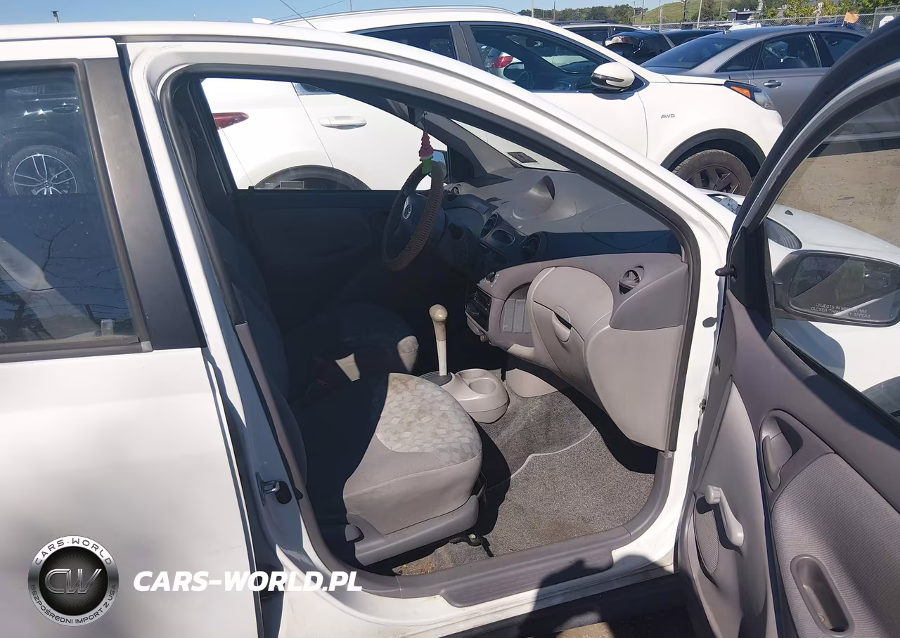 2001 Toyota Echo VIN:JTDBT123X10166444 - 5