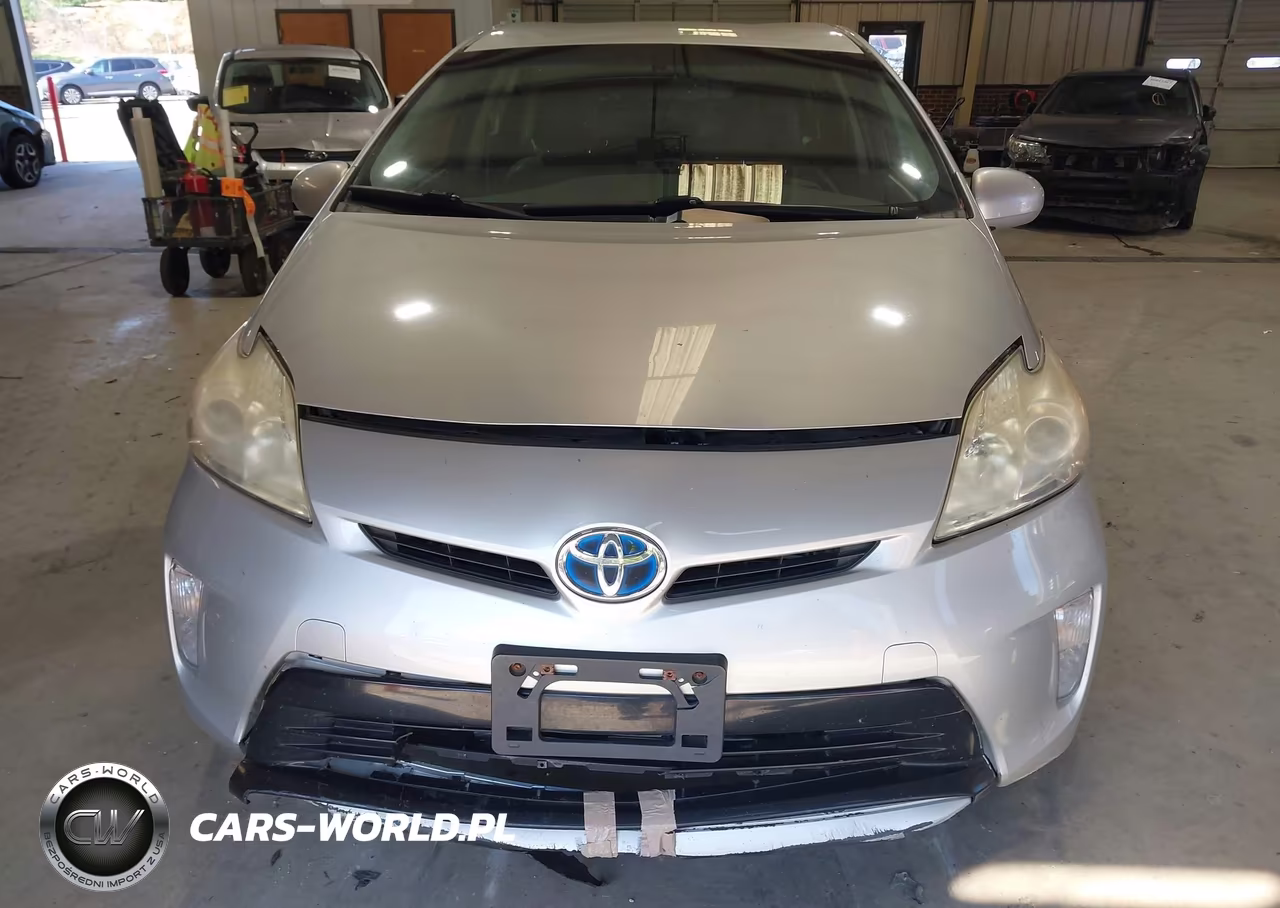 2014 Toyota Prius Three VIN:JTDKN3DU5E1765439 - 11