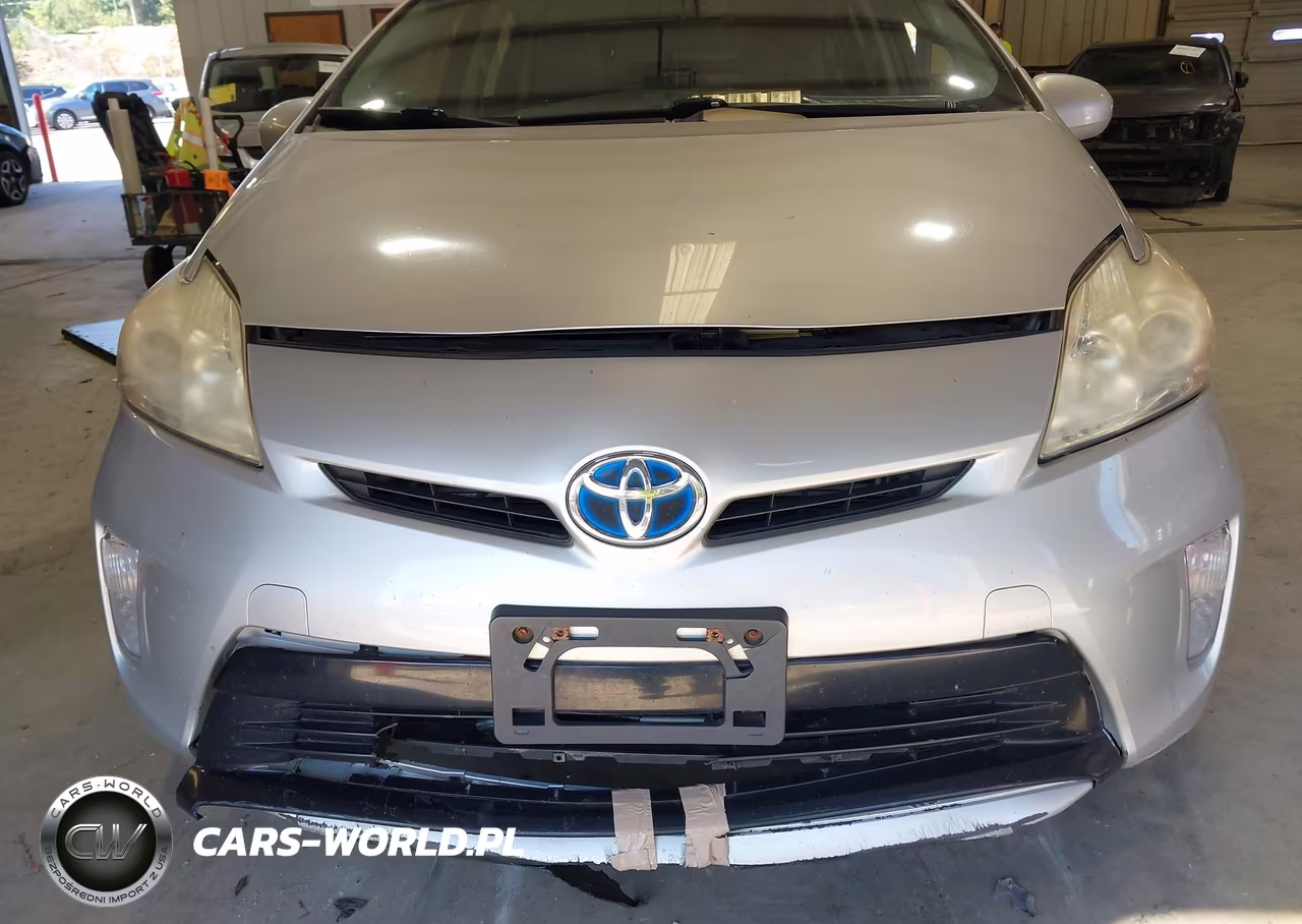 2014 Toyota Prius Three VIN:JTDKN3DU5E1765439 - 6