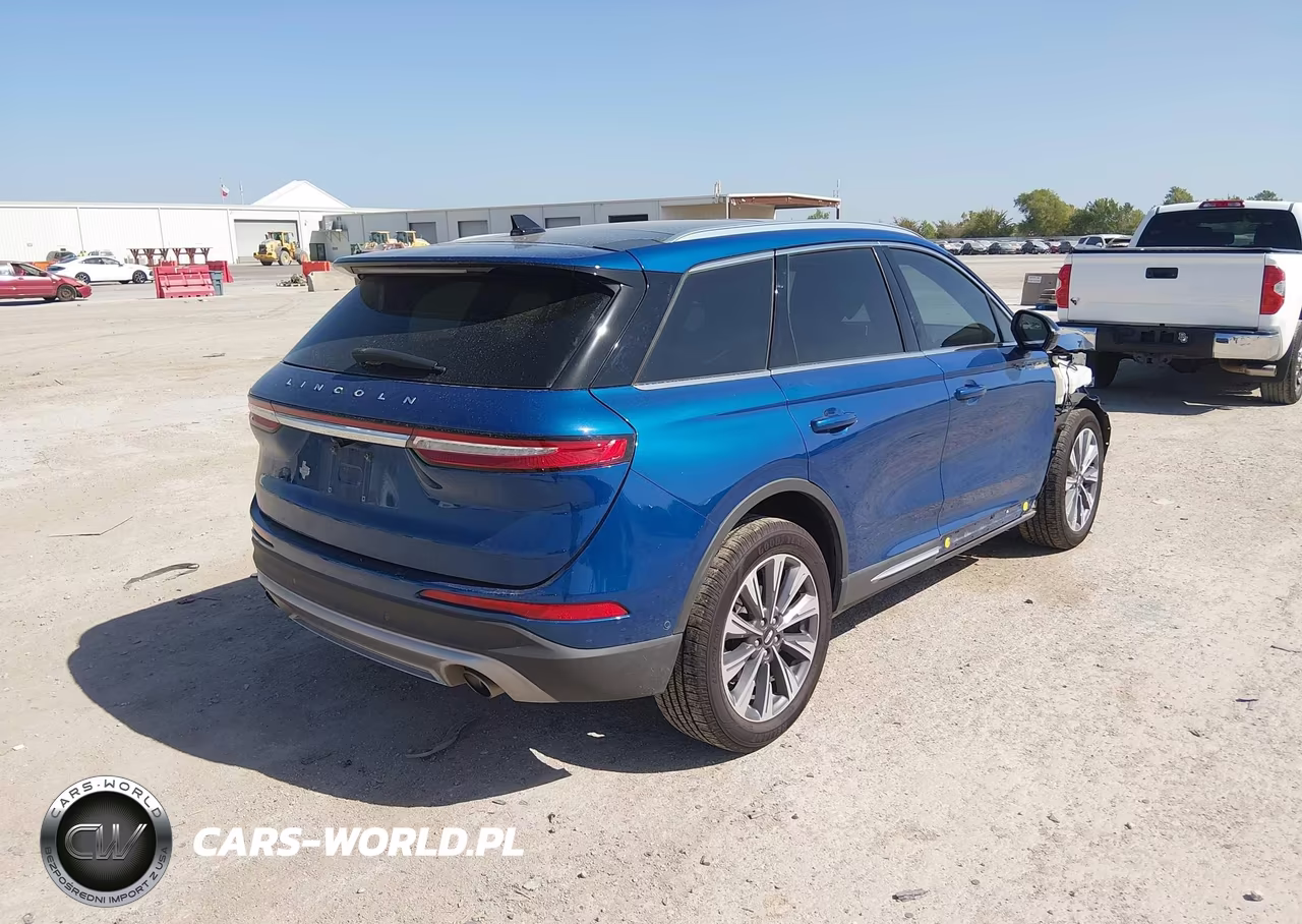 2020 Lincoln Corsair Reserve VIN:5LMCJ2C90LUL09263 - 4
