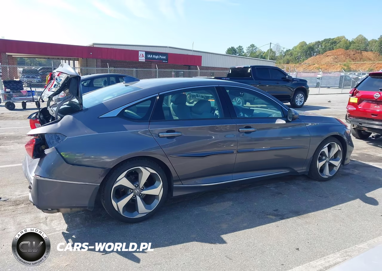 2019 Honda Accord Touring 2.0T VIN:1HGCV2F98KA004022 - 13